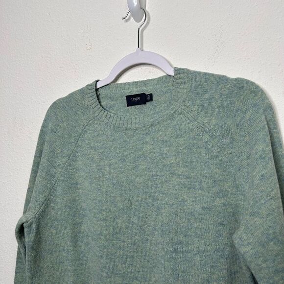 J Crew Factory Men’s Green Supersoft 100% Lambswool Pullover Sweater‎ Size S - Picture 2 of 7